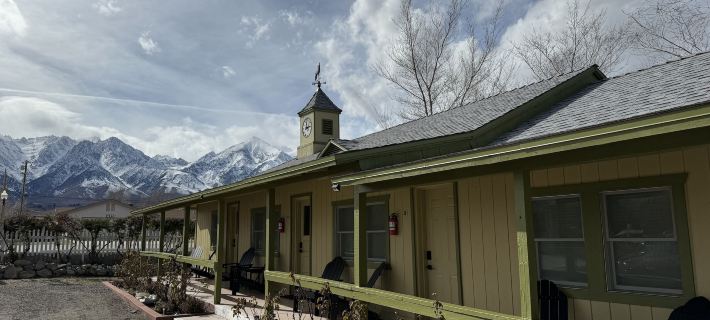 Eastern Sierra Motor Lodge Hotels in Inyo County