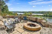 Riverfront Inn