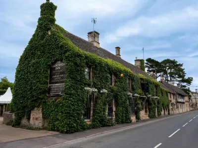 Mr & MRS Smith the Wheatsheaf Inn Hotels in Cotswold District