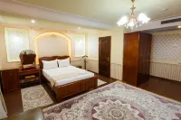 Salut Hotel Almaty Hotel a Almaty