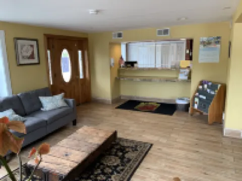 Super 8 by Wyndham Sturbridge スターブリッジのホテル