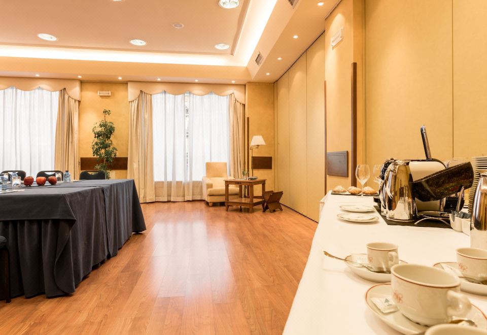 유로스타 라스 클라라스