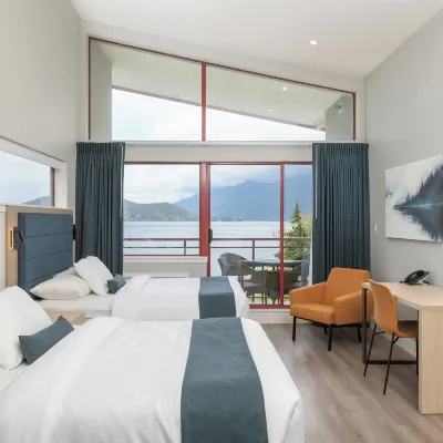 Harrison Beach Hotel Hotels near BC Sportfishing Group