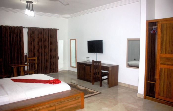 Ibisa Hotel