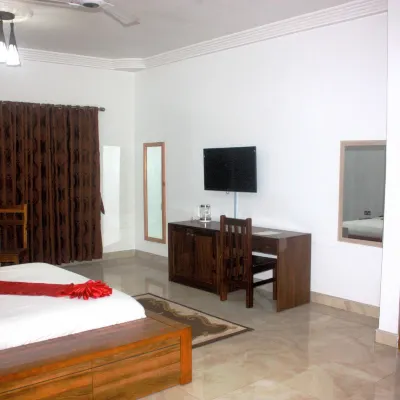 Ibisa Hotel Hotels near Apremedo