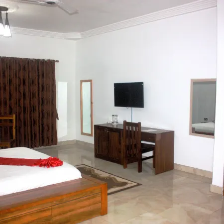 Ibisa Hotel