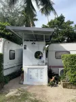 Samui Caravans Отели в г. Пляж Чхоенг Мон