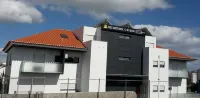 Pousada Tires Guest House - Pensionat