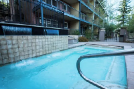 Treasure Mountain Inn