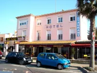 Hôtel Bel Azur Six-Fours-Les-Plages Hotels in Six-Fours-les-Plages