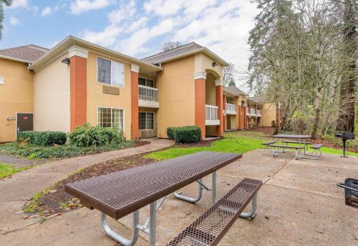 익스텐디드 스테이 아메리카 - 포틀랜드 - 타이거드