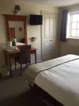The Crown Inn Hotels in Broad Blunsdon
