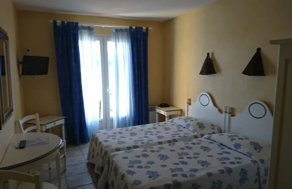 萊斯凱瓦雷餐廳酒店