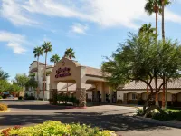 Hampton Inn & Suites Phoenix/Scottsdale Hotels near Desert View