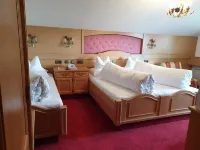 Hotel Purner Hotels in Mils bei Hall