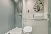 هوليرود أبارتهوتل