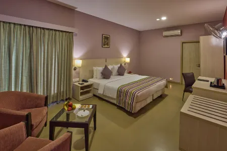Golden Amoon Resort