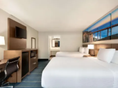 Days Inn & Suites by Wyndham Anaheim at Disneyland Park Hoteles en Anaheim