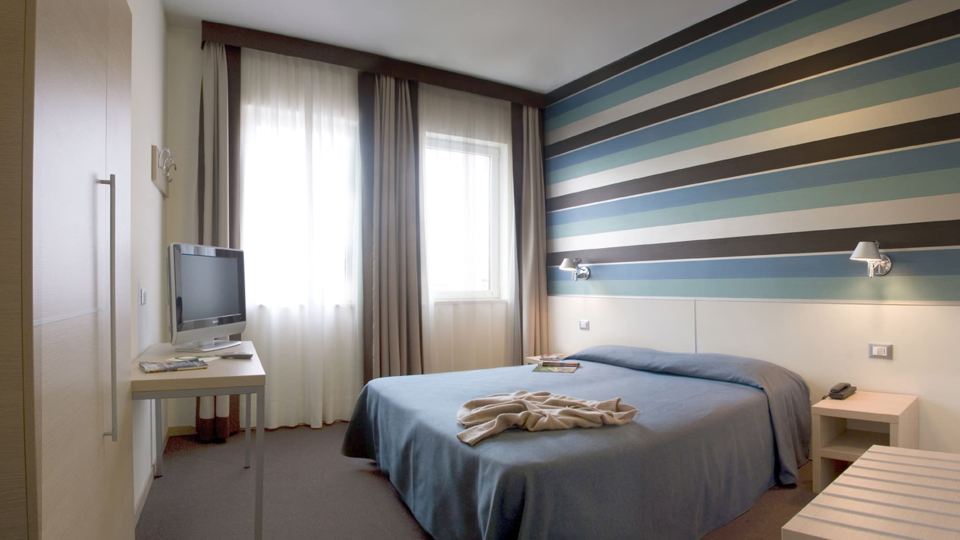 Key Hotel