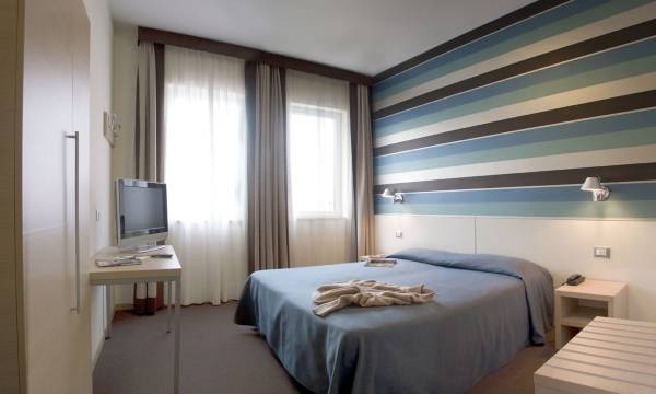 Key Hotel