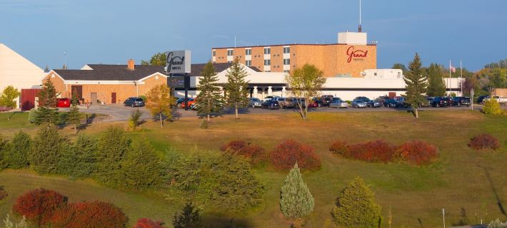 Grand Hotel Hoteles en Minot