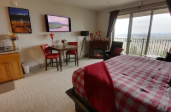 Bella Collina Bed and Breakfast Hotels in 