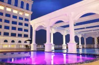 Adimulia Hotel Medan - Pools