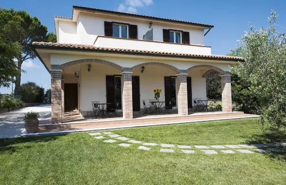 豐塔尼萊農莊酒店