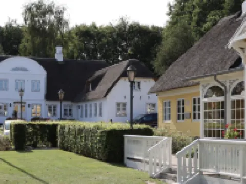 Ballebro Færgekro فنادق في سوندربورغ