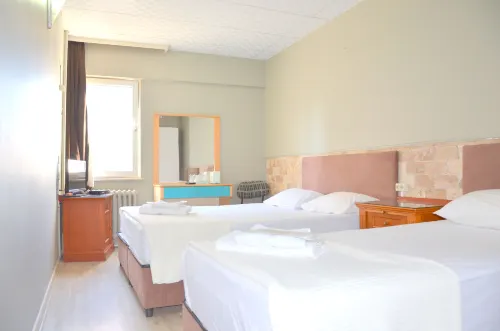 Elite Hotel Center Saray - 2-Star