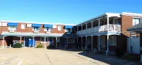 Colonial Inn Hotels in Nags Head