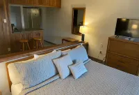 The Lodge at Indian Lake - 2-Star