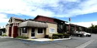 Super 8 by Wyndham Red Bluff Hotels near Dog Island Park