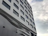 Louis Tavern Hotel Hotels near Thailand Post