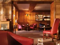 Macdonald Compleat Angler - Quầy bar