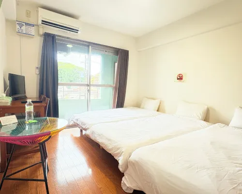 AO-Dazaifu Hotels in Chikushino