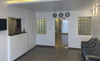 Rm Suites
