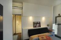 Art House Quartu - Margine Rosso