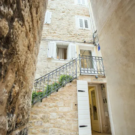 Mijama Suites
