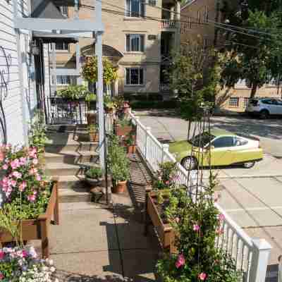 The Inn on Negley Hotel Exterior