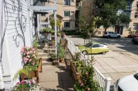 The Inn on Negley Hotels in 