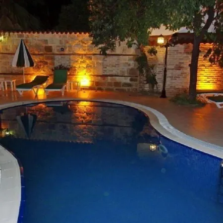 Kaleiçi Ozkavak Hotel