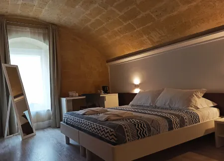 In & Out Matera Отели рядом с достопримечательностью «Матера»