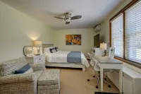 Parkside House Hotels in Barrie