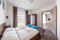 Apartamenty Sun & Snow Pięć Mórz z Basenem Các khách sạn ở Sianozety