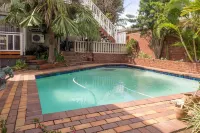 Carrington Guest House - Pool
