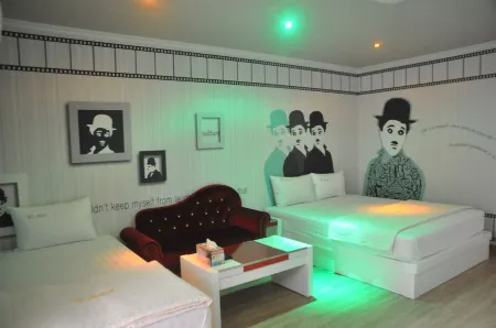 W Motel