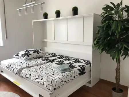 Apartment "La Lucia" - Mit Bäckerei im Haus - Genussvoll Wohnen! Отели рядом с достопримечательностью «Парк Ремс»