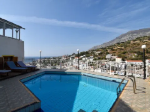 カストロ ホテル イカリア島のホテル