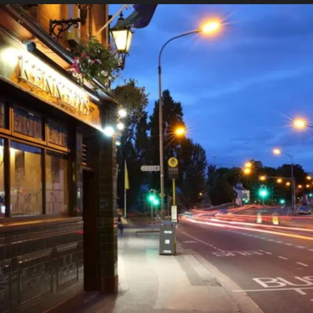 Kennedy's Pub Drumcondra Отели рядом с достопримечательностью «Драмкондра»